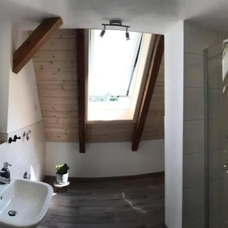 Ruhig Gelegene, Moderne - Hot Tub Und Sauna Gegen Aufpreis Apartment Neuhaus an Der Eger